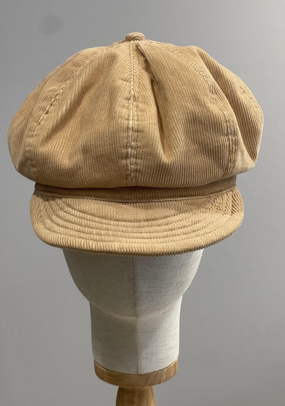 VTG Liz Claiborne Hat Cap Newsboy One Size Beige Corduroy Casual Fall Winter